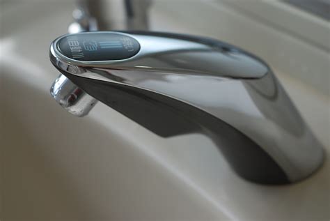 How to Use Faucets